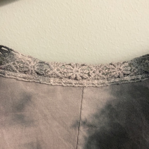 Women’s Kaktus Tie Dye Tip with Crochet Lace Trim - Picture 4 of 5
